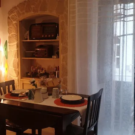 Pascoli 15 Apartment *